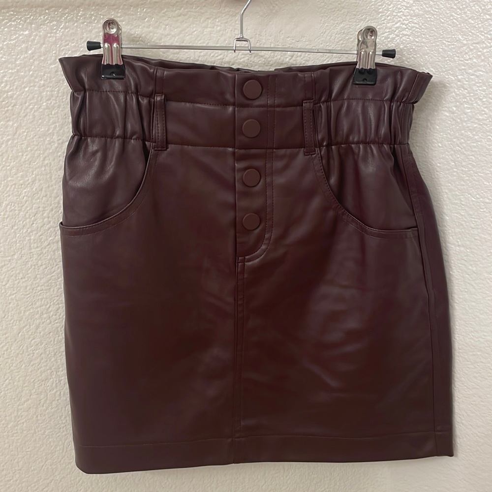Zara faux leather burgundy skirt